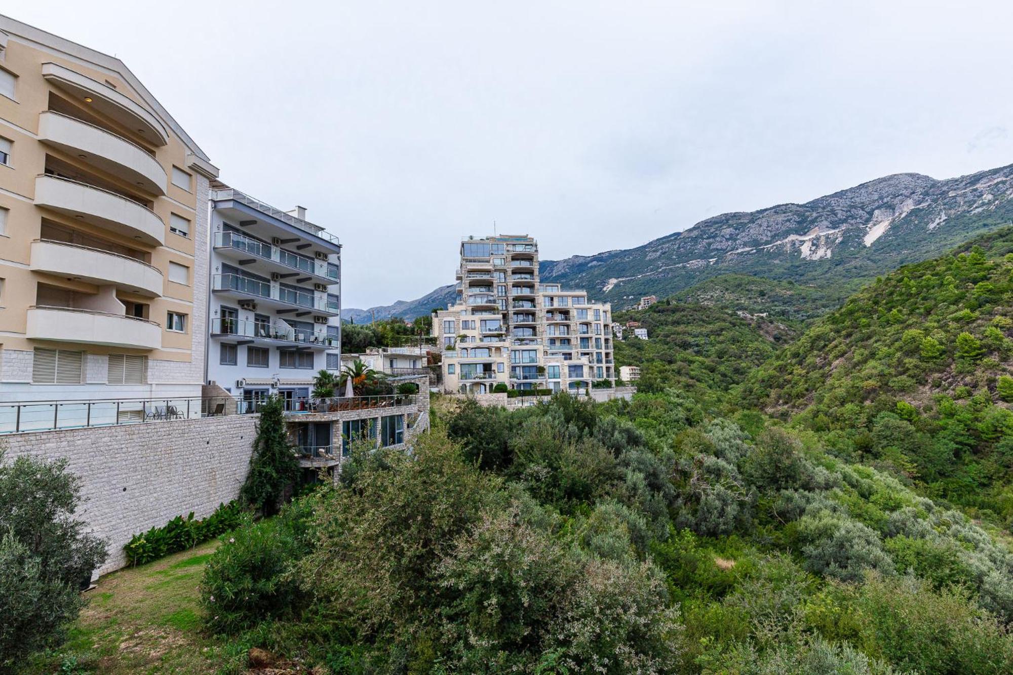 Sunny Side Wellness Resort & Spa Budva Exterior foto